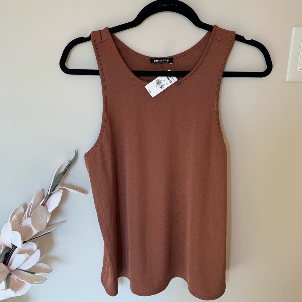 NWT express high neck tank - spiced chai colour